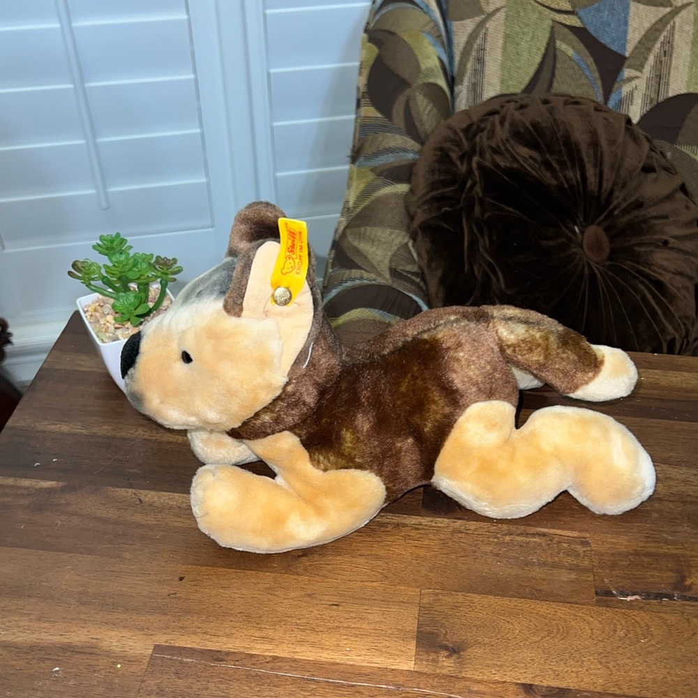 Steiff Steif American Kennel Club Plush dog- Toys & Collectibles 2004 Sheppard